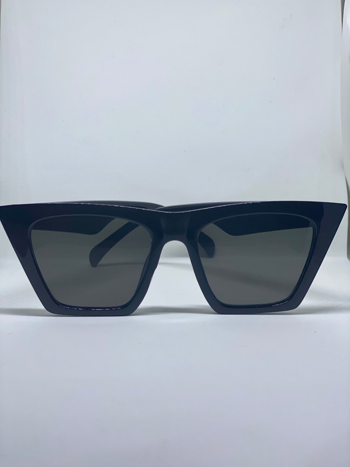 Babe Shades (Black)