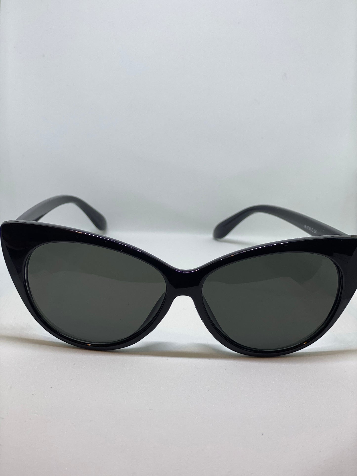 Audrey Shades (Black)